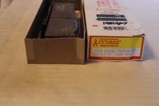 HO Scale Accurail, 40' Box Car, Rock Island, Brown, #57368 Brown Weathered