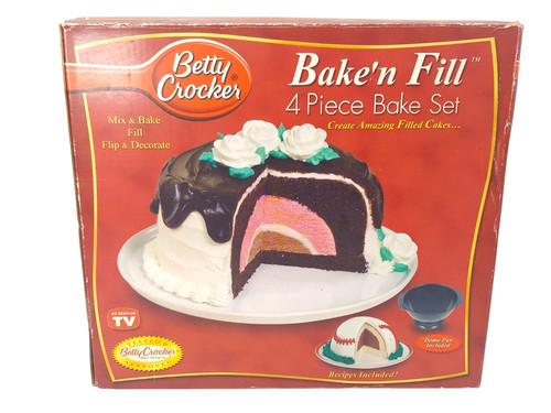 Betty Crocker Bake 'n Fill Cake Pan Set 4 Pieces w/ Booklet and Original Box