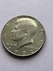 1982 P Kennedy Half Dollar (1) Clad Coins Circulated Very Nice!  N 544