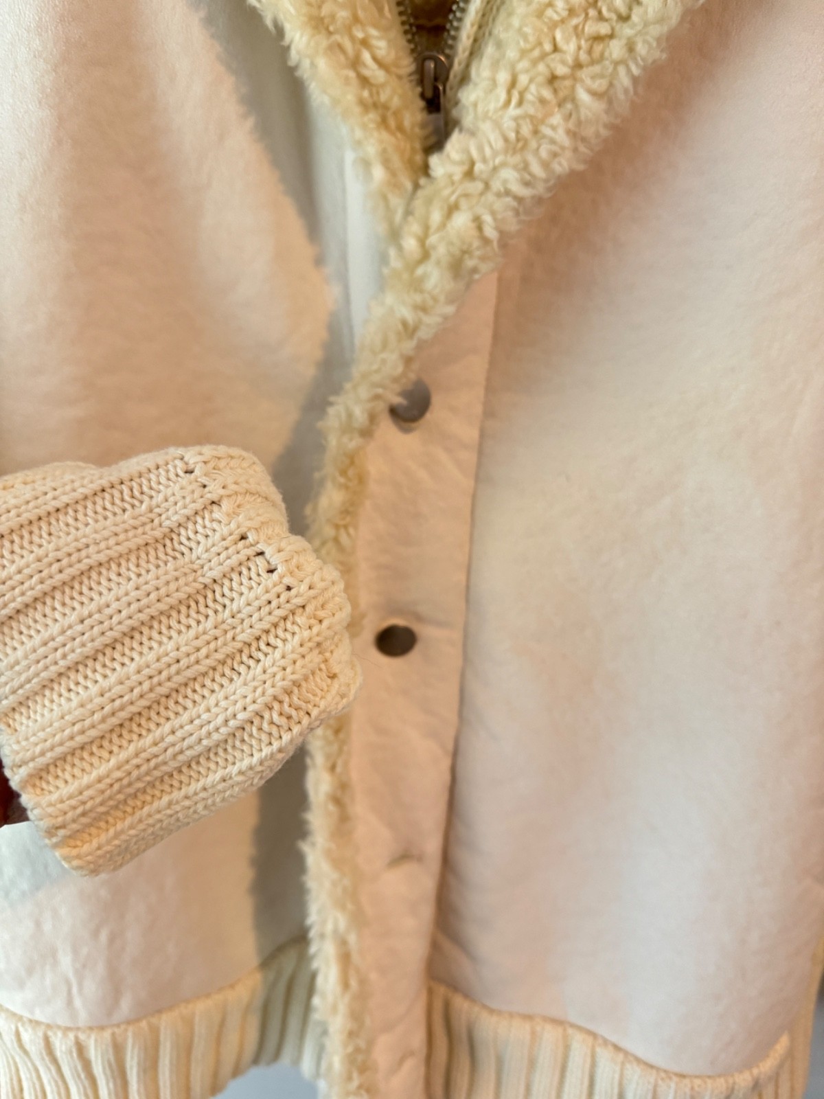 Armani Exchange Women’s Beige Sweater/Jacket size S image 2