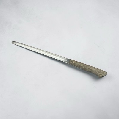 Ekco Flint Arrowhead Stainless Vanadium Serrated Bread Knife Wood Handle USA VTG