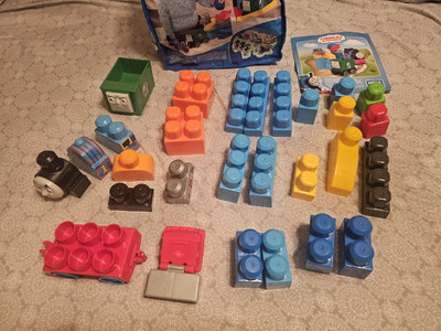 Mega Bloks Thomas Friends #FMB00 Blue Mountain Team-Up Pieces Blocks  More