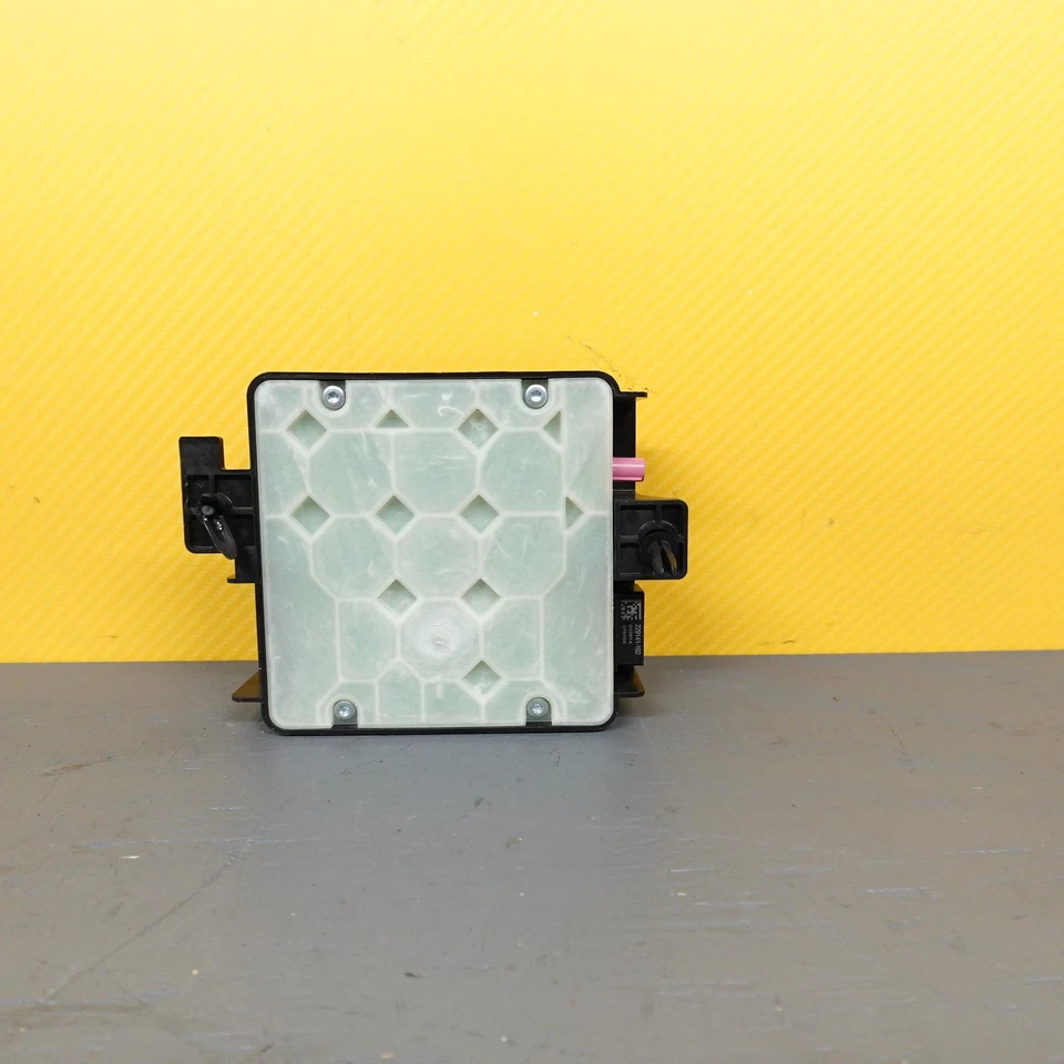 2013-2018 DODGE RAM 1500 Tire Pressure Monitoring System Receiver (68245482ac) - Image 4 of 4