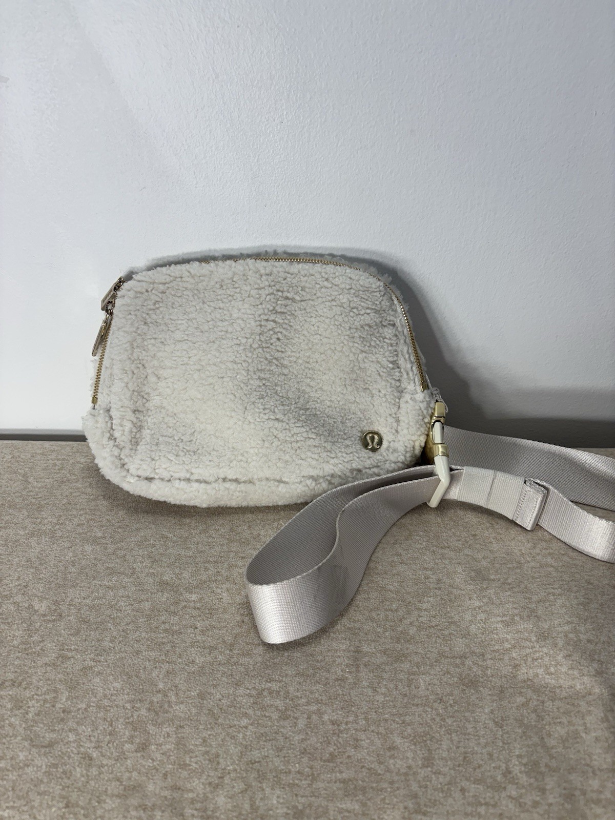 Lululemon Womens Everywhere Fleece Belt Bag 1L White Gold 10x7 Crossbody