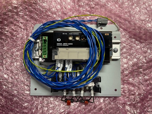 Omron DRT2-AD04 Analog Terminal Module