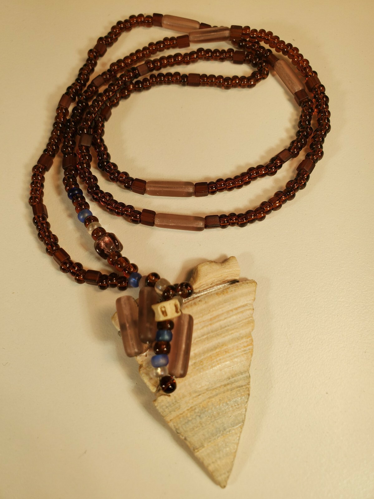 Hand Crafted Beaded Arrowhead Shell Necklace Purp… - image 4
