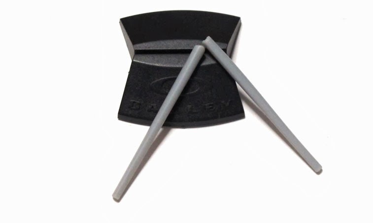 Ринохазер Oakley 3111 - Эрзатцклеммен - Грау 6590₽