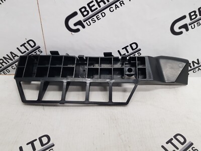 GENUINE KIA VENGA 2010-2015 REAR LEFT SIDE BUMPER MOUNT BRACKET 86613-1P000