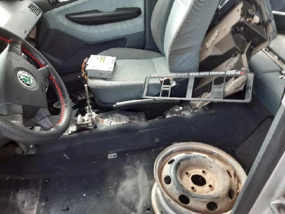 047129743T Colector Admision para SKODA FABIA COMBI (6Y5) Comfort 1999 2680469 - Imagen 4 de 4