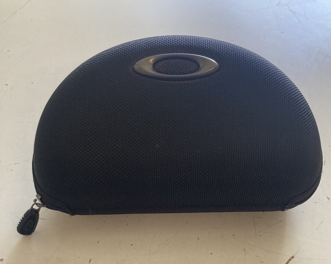 Oakley Replacement Clamshell Hard Shell Black Sun… - image 5