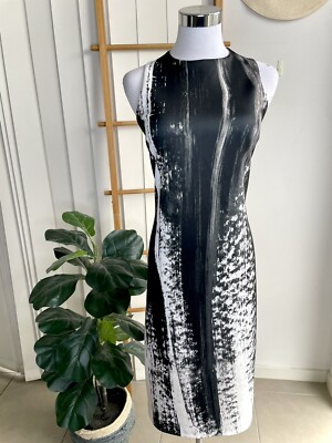 By Johnny Pattern Bodycon High Neck 