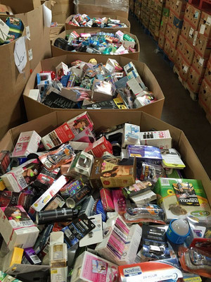 Top US Liquidation Package   Assorted New Items Wholesale Deal-Large