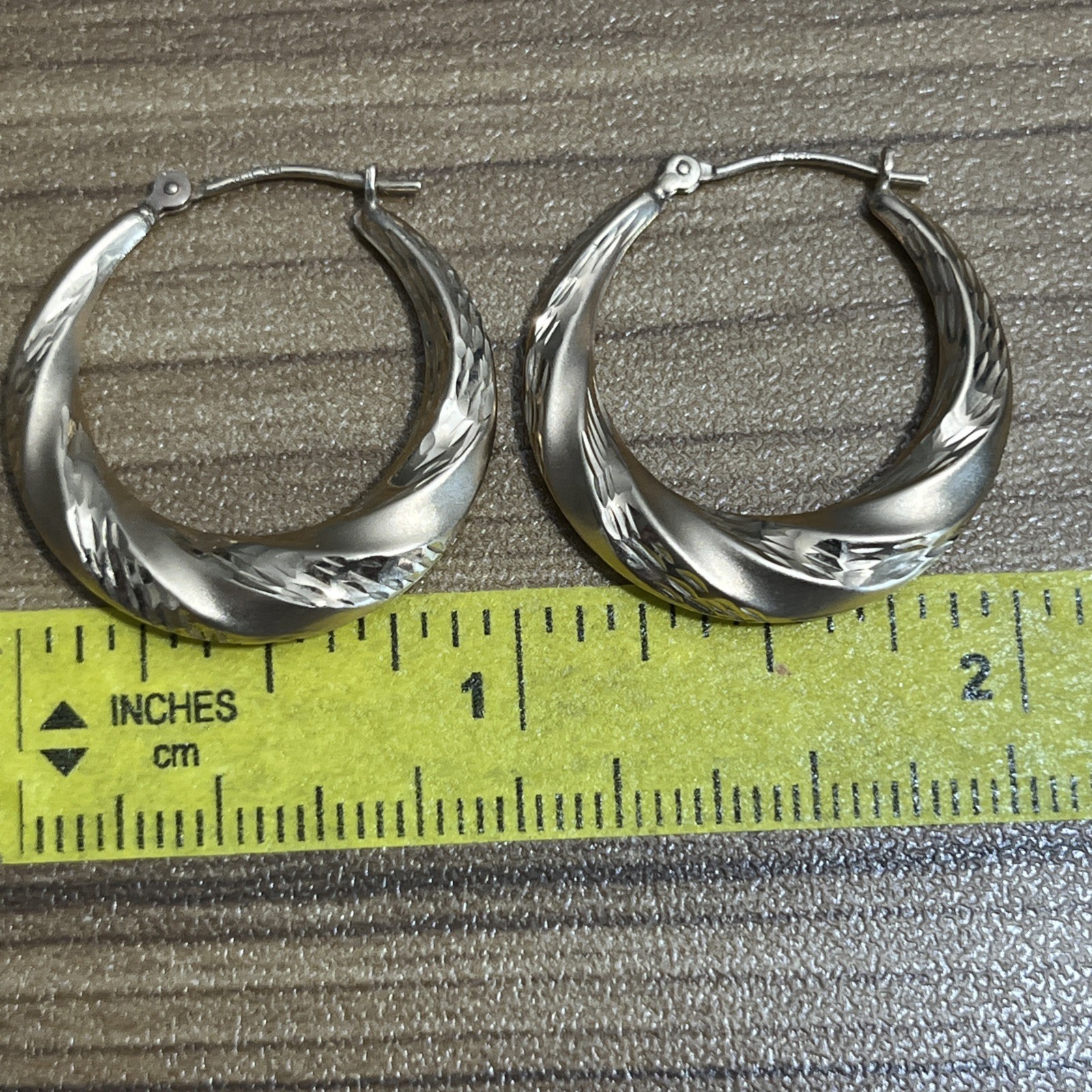 14k Gold Basic Hoops - image 4