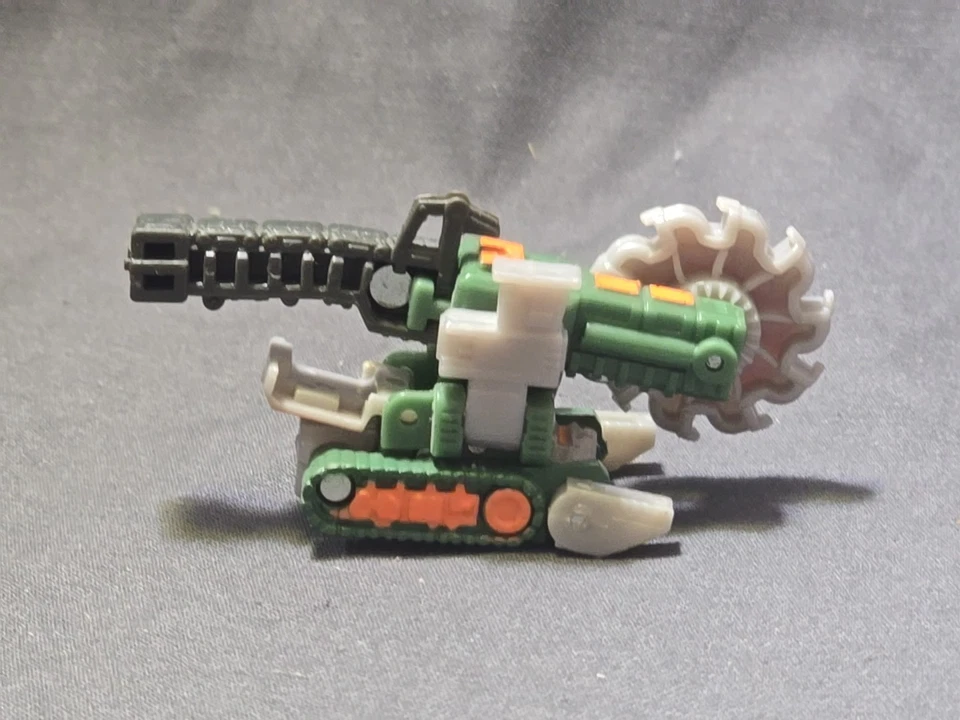 Transformers Armada Buzzsaw Mini-Con Road Wrecker Team Action Figure 2003 Hasbro - Image 2 of 2