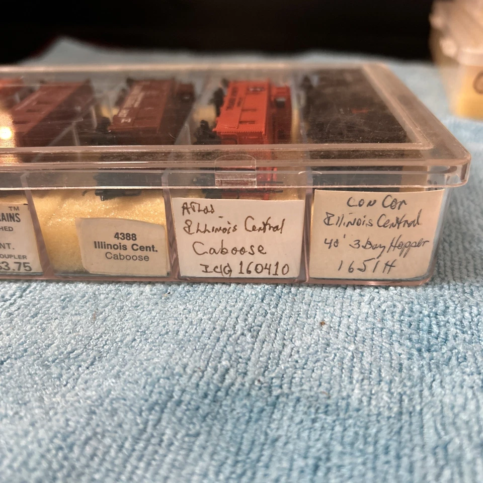 N Scale Central Illinois Caboose Set Of 6 - Image 3 of 4