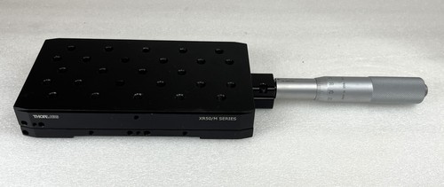 Thorlabs XR50/M Linear-Übersetzungstisch 50 mm Verfahrweg, Mikrometer, M6 x 1 Gewindebohrer