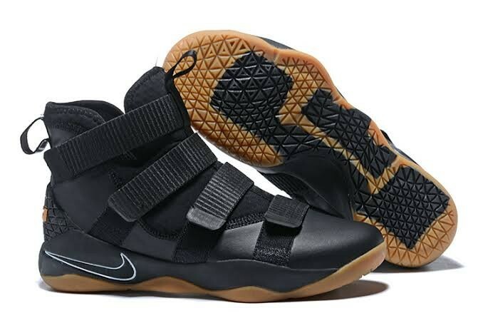 nike lebron james soldier 11