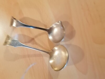 2 Alte Sahnelöffel m ostfriesenmuster