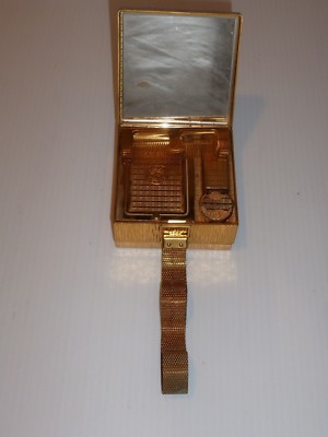 Vintage Evans Gold Tone Metal Cosmetic and Cigarette Case with Wrist Strap 