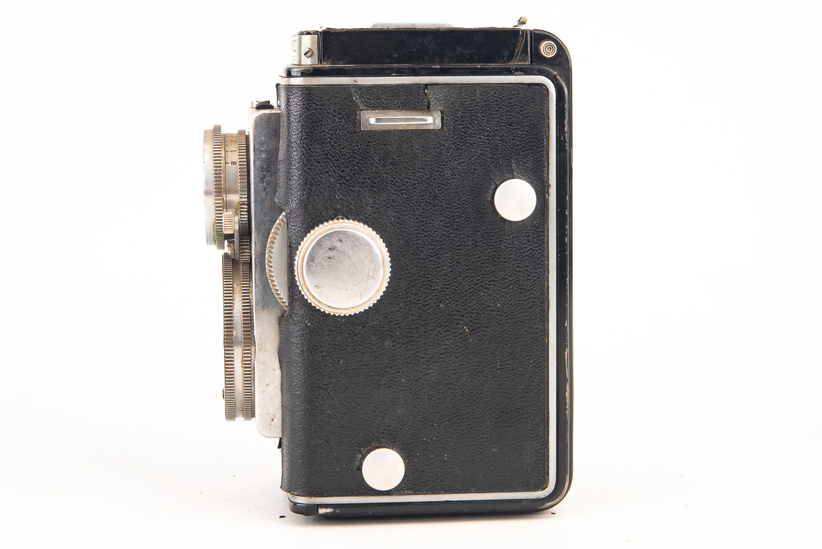 Ansco Automatic Reflex f/3.5 TLR Camera with Anastigmat 83mm Ansco Automatic Reflex f/3.5 TLR Camera with Anastigmat 83mm