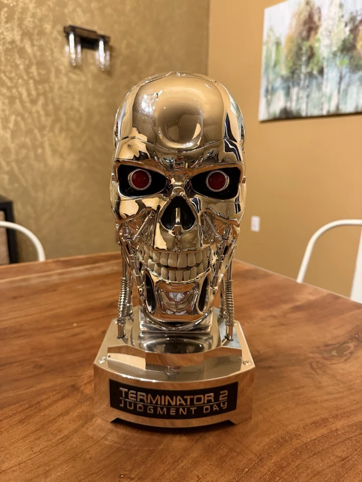 Terminator 2 Judgement Day 6 Disc Endoskull Collectors Set - Image 3 of 4