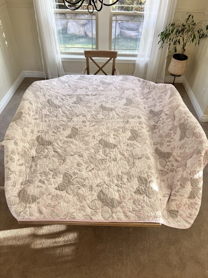 Pottery Barn Kids Evelyn Butterfly Quilt Full/Queen Pink Grey Blanket Bedding ** - Image 2 of 4