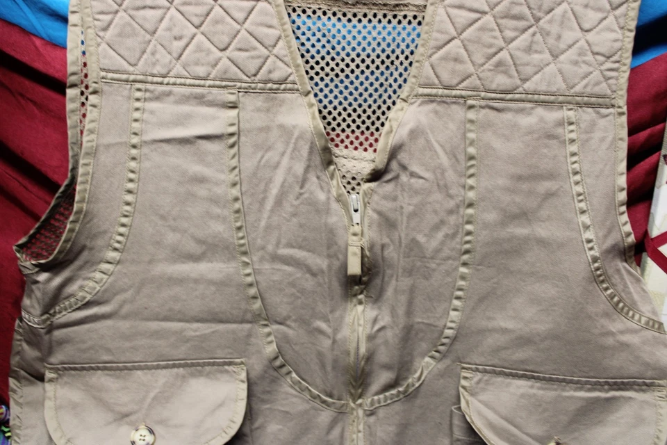 SafTrak Mens Khaki Hunter Camo Cargo Vest Size XL hunting sport camping outdoors - Image 4 of 4