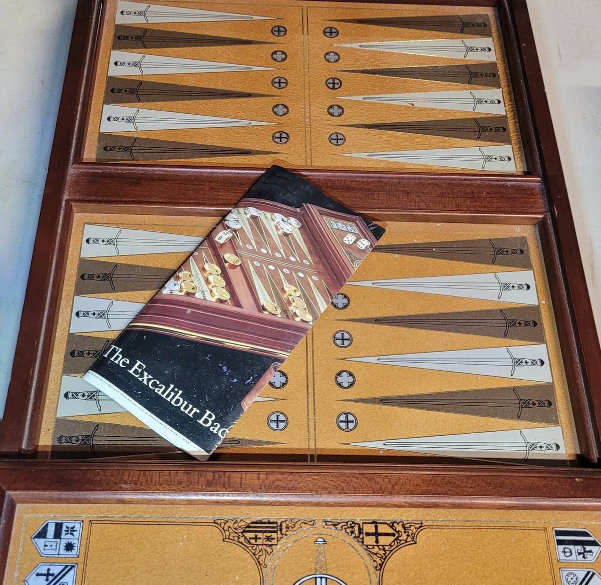Franklin Mint - The Excalibur - Backgammon Set, with gold plated and silver plated counters, dice et