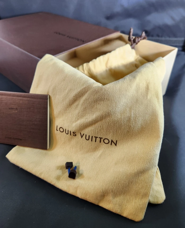 Louis Vuitton Oh Really Black charol peep toe 4 pulgadas Tacón de aguja DS29 Foto 4 de 4