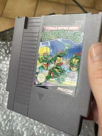 Teenage Mutant Hero Turtles Cartouche + Manuel Nintendo NES