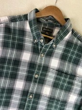 Eddie Bauer Shirt Men's XL Relaxed Fit Green Plaid Button Down Cotton Casual