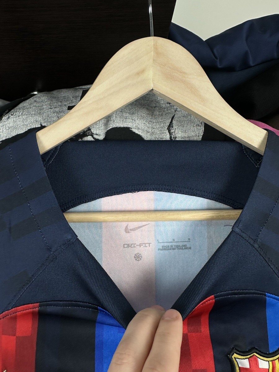 Nike F.C. Barcelona Nike Stadium Home Men's Jersey - L