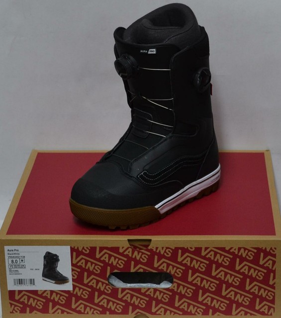 vans aura pro snowboard boots
