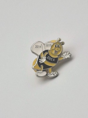Grea Bee Pin Lapel