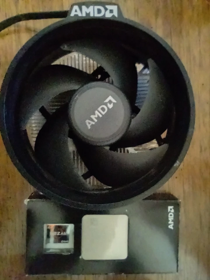 NEW AMD RYZEN 5 1600X 6-Core 3.6 GHz (4.0 GHz Turbo) AM4 YD160XBCAEWOF Processor - Image 2 of 4