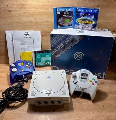 SEGA Dreamcast Konsole mit ORIGINAL Controller & Kabel in Online-Pack OVP  