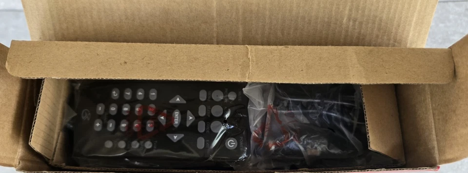 GPX Compact Portable 7" Color LCD TV Off-Air Tuner A/V Input External Antenna - Image 4 of 4