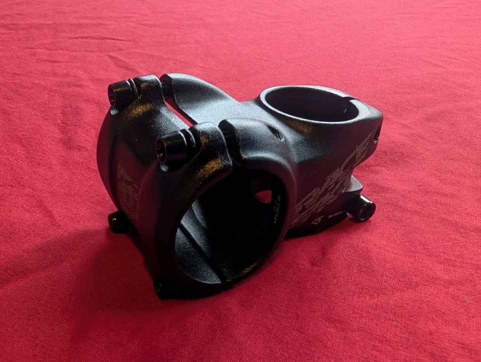 Raceface Chester Stem 35mm 40mm reach MTB Downhill Freeride Enduro NEW Black - Image 3 of 4