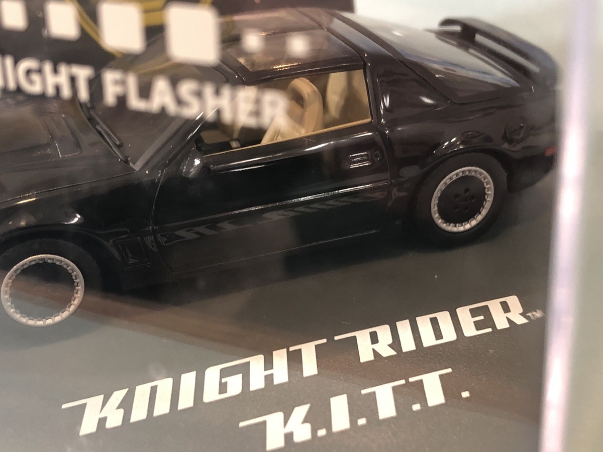 Aoshima Skynet Knight Rider K.I.T.T. KITT Pontiac Trans Am - Scale