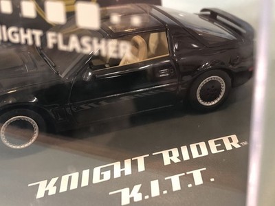 Aoshima Skynet Knight Rider K.I.T.T. KITT Pontiac Trans Am - Scale