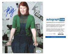 Kate Flannery "The Office" AUTOGRAPH Signed 'Meredith Palmer' 8x10 Photo E ACOA