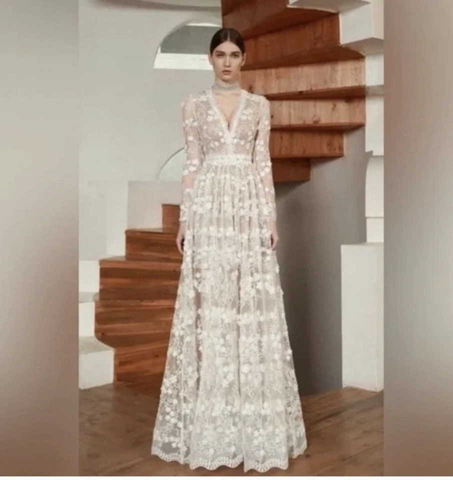 Novo Vestido de Noiva Bronx e Bonco - Tamanho 6 (Médio) - Imagem 2 de 4