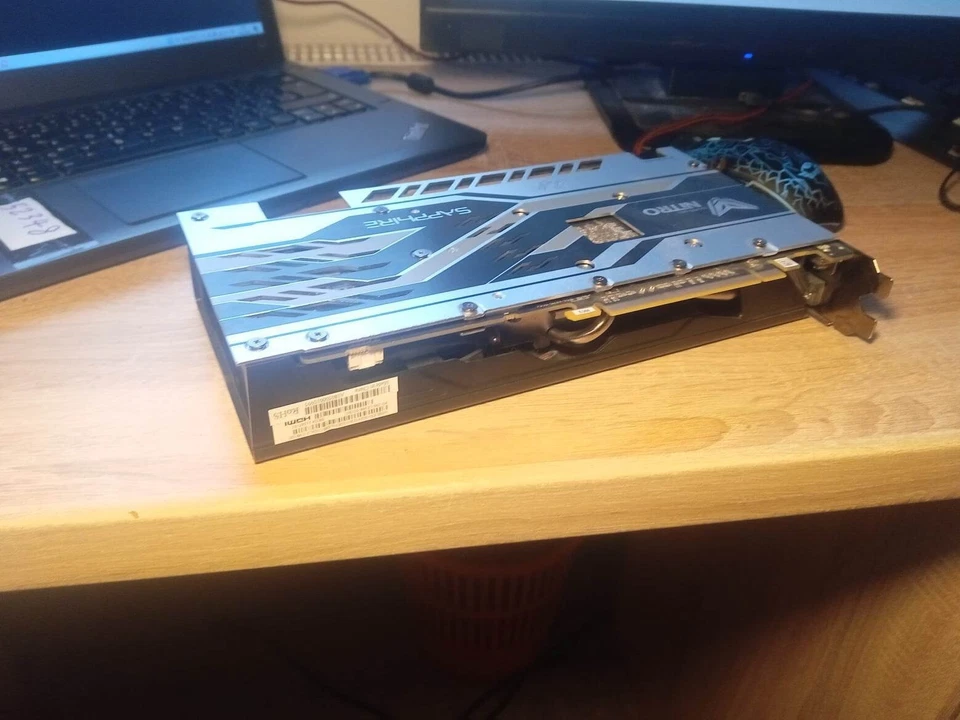 SAPPHIRE Nitro + Radeon RX 580 4GB GDDR5 Graphics Card (11265-07-20G) - Image 2 of 4