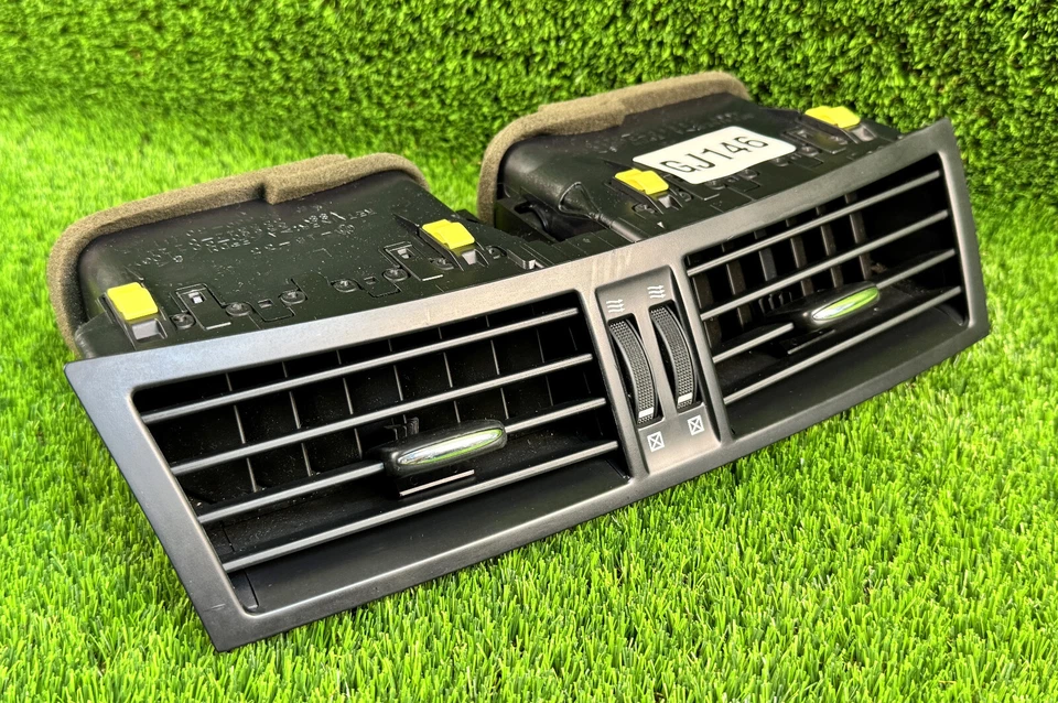 Centro de tablero Lexus GS350 GS430 2006-2011 ventilación de aire acondicionado fabricante original usado moldura negra Foto 2 de 4