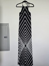 moa Women's Black/White Chevron Halter Maxi Dress Juniors S