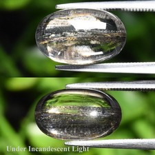 Scapolite rutilé oeil de chat de 6.47Cts en ovale cabochon