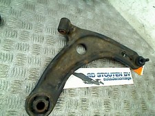 Triangle de suspension Toyota YARIS II