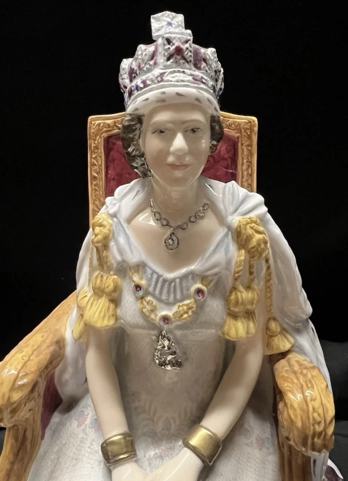Royal Doulton Queen Elizabeth II Figurine Prototype Mint - Image 3 of 4