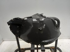 Panel de moldura de arco de rueda BMW X5 2007-2013 51777158426