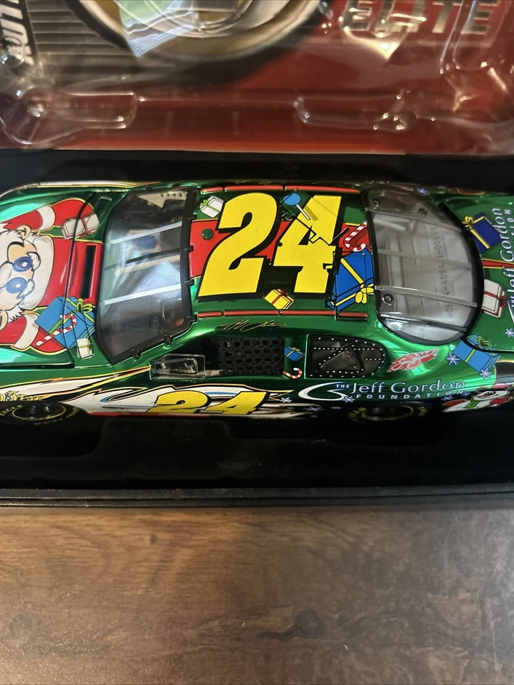 Jeff Gordon #24 Foundation Holiday Car Color Cromo 2006 Acción RCCA Elite 1:24 Foto 3 de 4